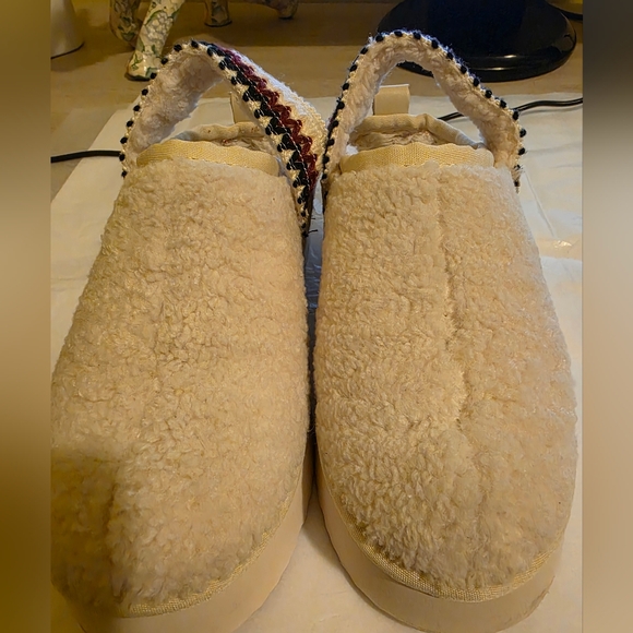 Beach by Matisse Storm Faux Fur Lining Mule, Ivory | Size 6 - Picture 8 of 10